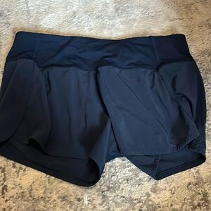 Lululemon speed up high-rise shorts 4”